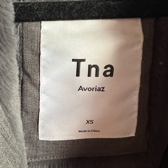 TNA Parka - Picture 4 of 4